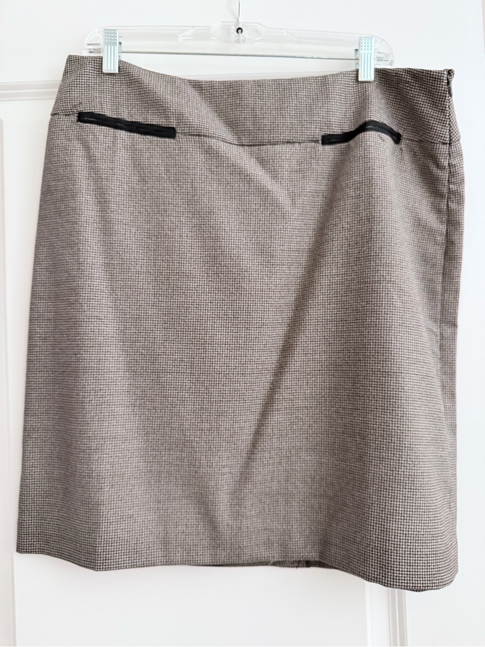 LOFT Taupe Houndstooth A-Line Skirt with Black Trim